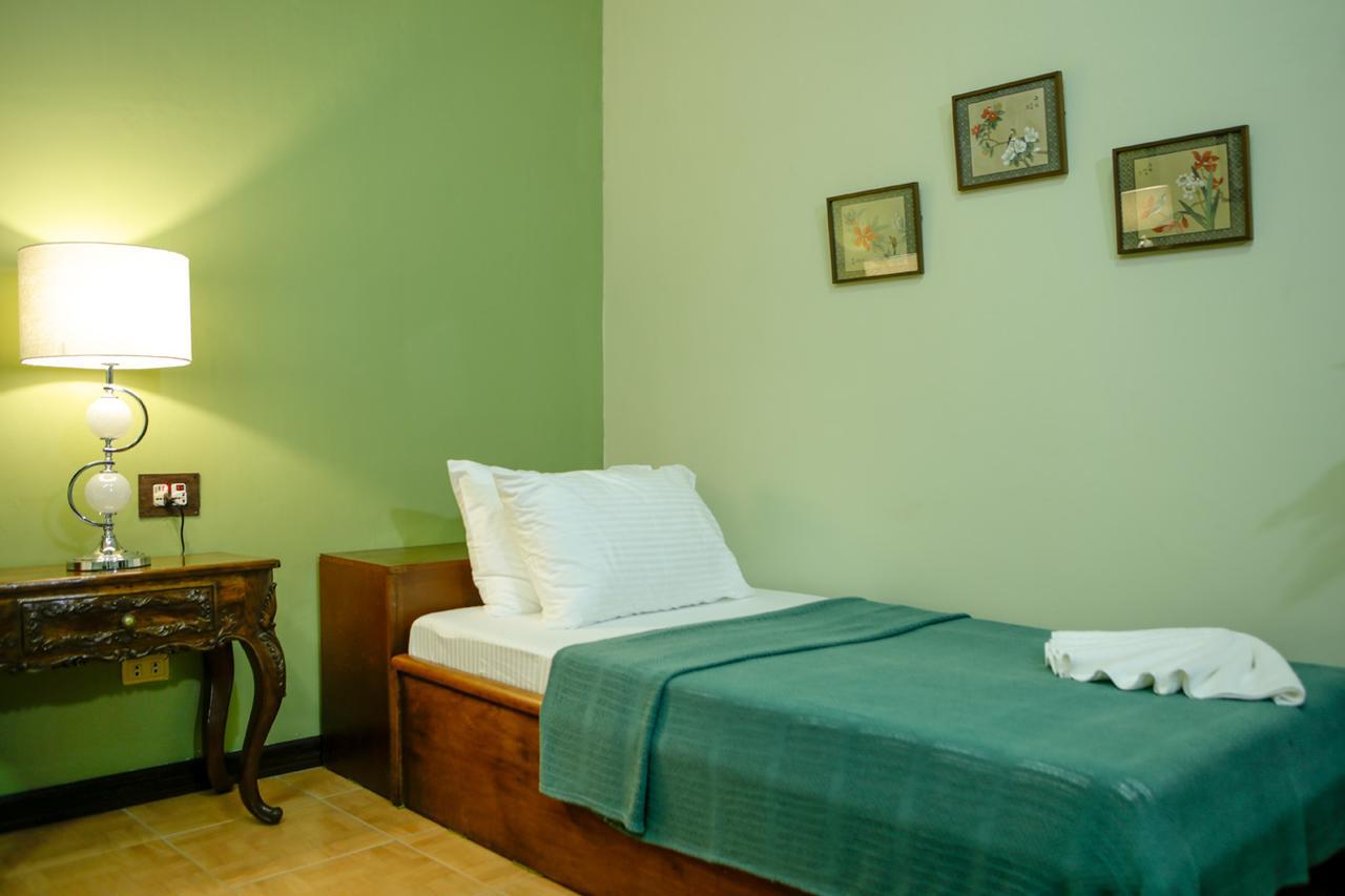 Victoria'S Haven Bed and Breakfast Dumaguete City Zewnętrze zdjęcie