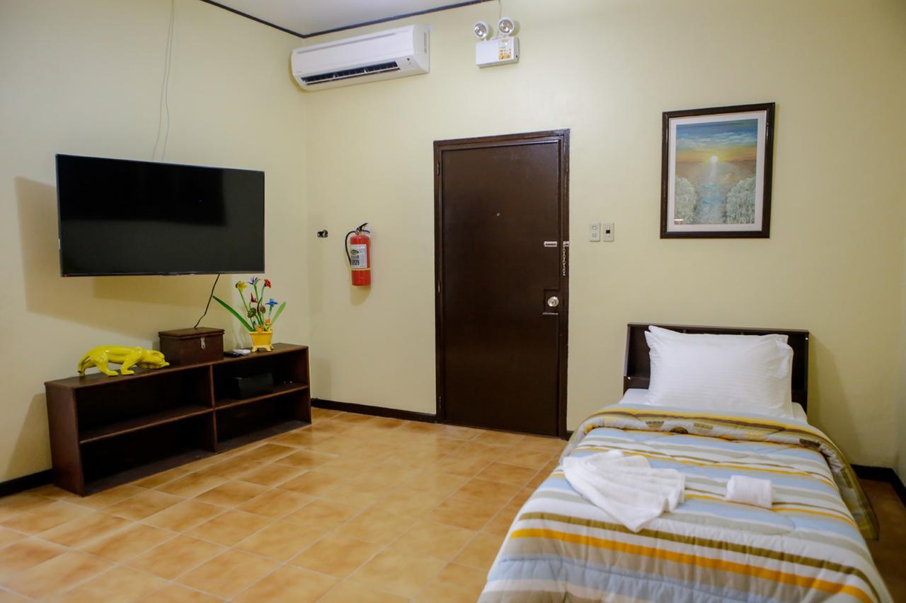 Victoria'S Haven Bed and Breakfast Dumaguete City Zewnętrze zdjęcie